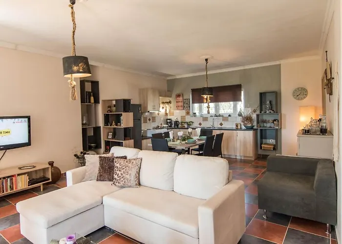 Pura Vida Home